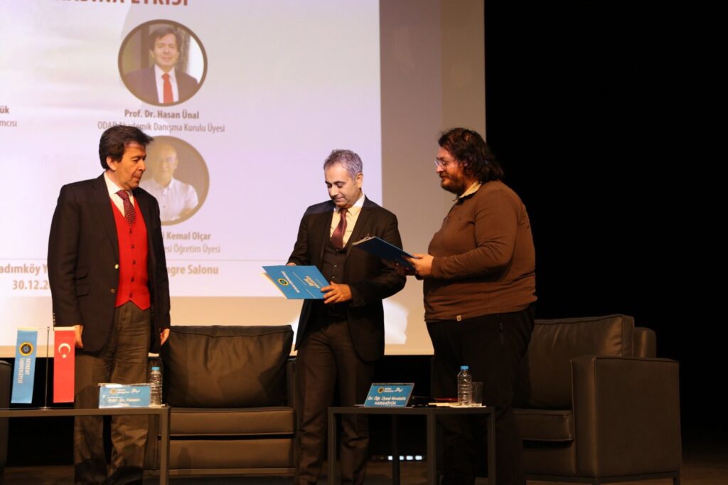 Küresel ve Bölgesel Sorunların Türk Dış Politikasına Etkisi Paneli