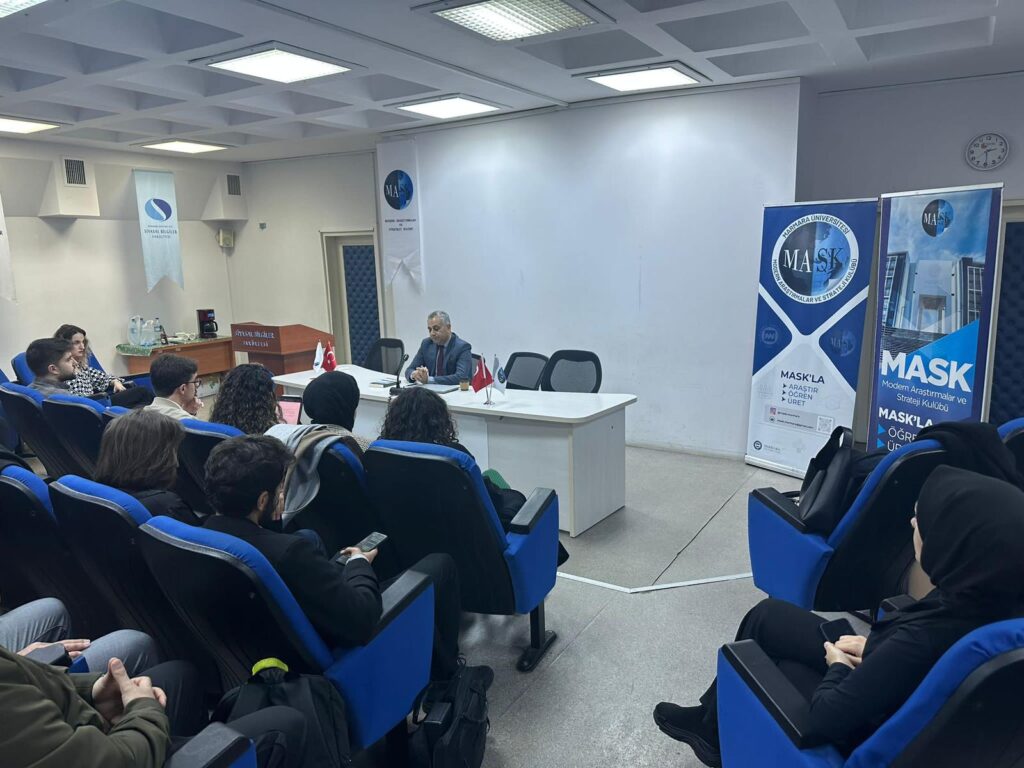 Direktörümüz Dr. Ali Semin Türkiye-Irak İlişkileri Konulu Panele Konuşmacı Olarak Katıldı Direktörümüz Dr. Ali Semin Türkiye-Irak İlişkileri Konulu Panele Konuşmacı Olarak Katıldı