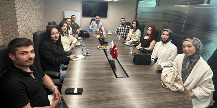 Anasayfa Stajyerlerle Tanışma ve Sertifika Toplantısı