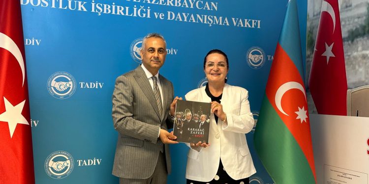 Kurucu Direktörümüz Dr. Ali Semin, TADİV Başkanı Prof. Dr. Aygün Attar’ı Ziyaret Etti