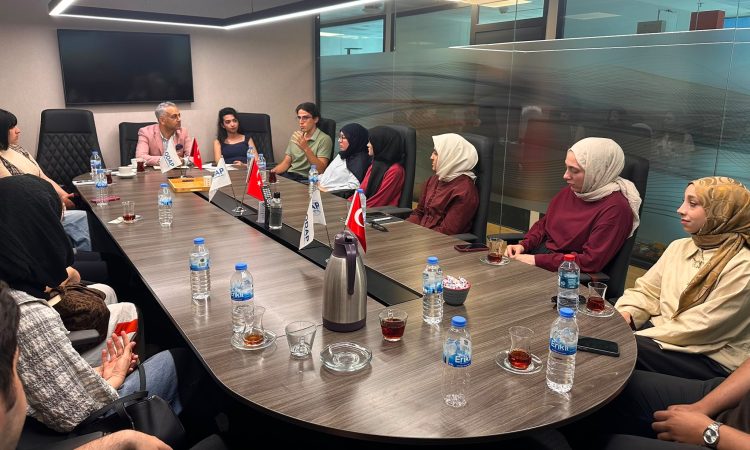 ODAP Merkezi Yaz Dönemi Staj Programının İlk Yuvarlak Masa Toplantısı Gerçekleştirildi ODAP Merkezi Yaz Dönemi Staj Programının İlk Yuvarlak Masa Toplantısı Gerçekleştirildi