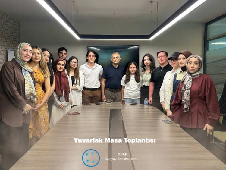 ODAP Merkezi Yaz Dönemi Staj Programının İkinci Yuvarlak Masa Toplantısı Gerçekleştirildi ODAP Merkezi Yaz Dönemi Staj Programının İkinci Yuvarlak Masa Toplantısı Gerçekleştirildi