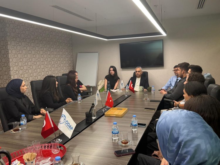 ODAP Merkezi Güz Dönemi Staj Programının İlk Yuvarlak Masa Toplantısı Gerçekleştirildi ODAP Merkezi Güz Dönemi Staj Programının İlk Yuvarlak Masa Toplantısı Gerçekleştirildi